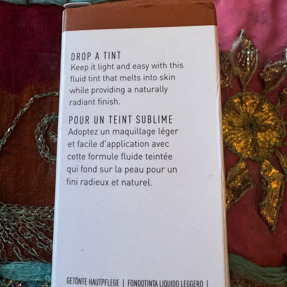 New Concealer Morphe Hint Hint Skin Tint - Mocha